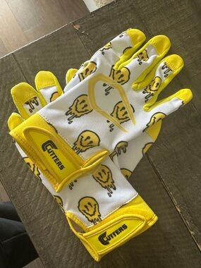 Cutters YOUTH Yellow White Game day receiver Gloves - Melted Smile Design L/XL